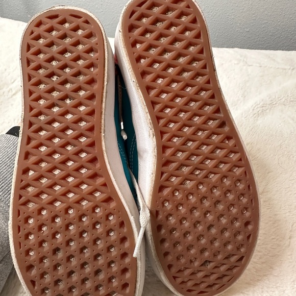 Women’s vans - Picture 4 of 7